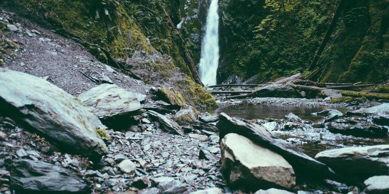 算力网络实战指南:东数西算时代,如何用软件工具实现全局智能调度